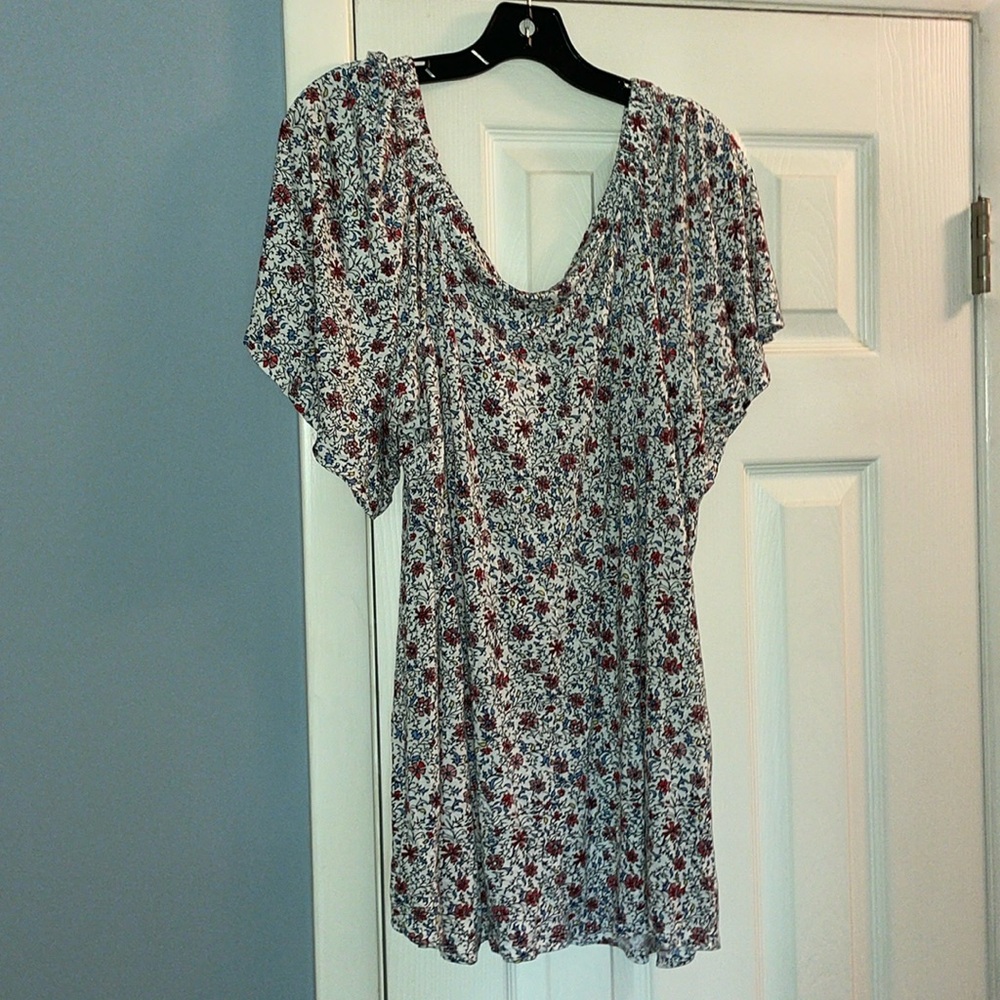 Loft blouse.  Size XXL.  Great find!